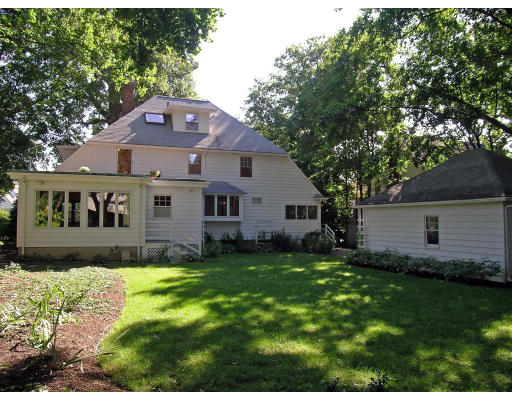 30 Oakley Road Belmont, MA 02478 - Photo 16 of 17 Gallery Image 16