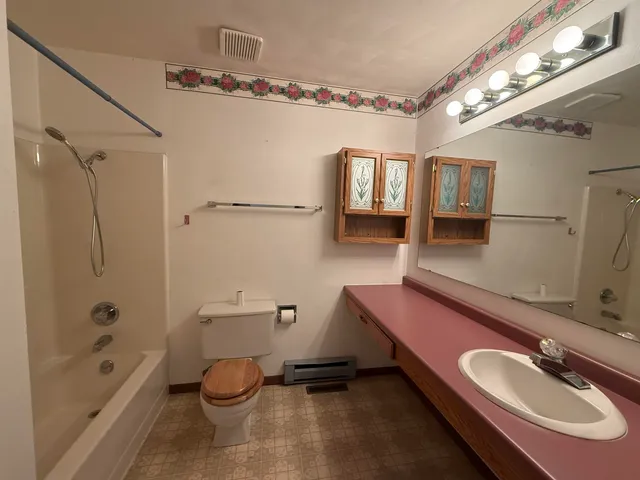 $234,000 | 164 Blue Bird Lane, Gays Mills, WI 54631