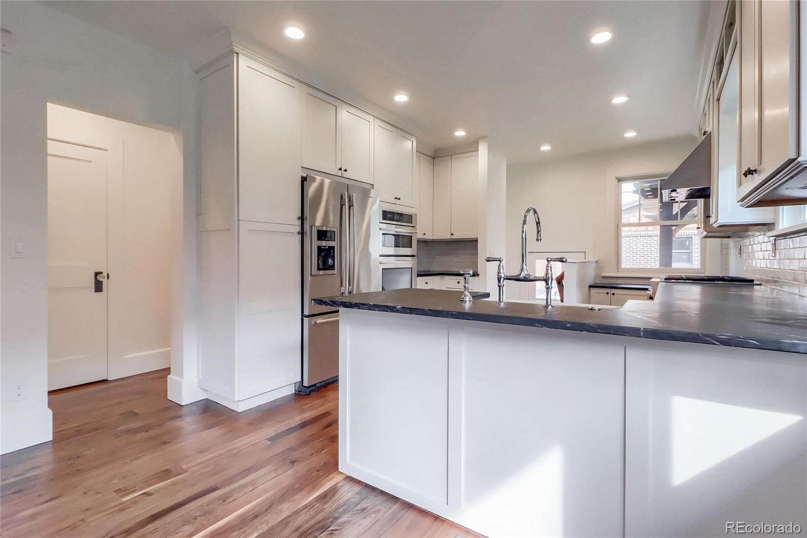 458 South Ogden Street Denver, CO 80209 - Photo 29 of 45