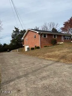 $2,500 | 108 Hillrise Drive, Unit 5, Greeneville, TN 37745