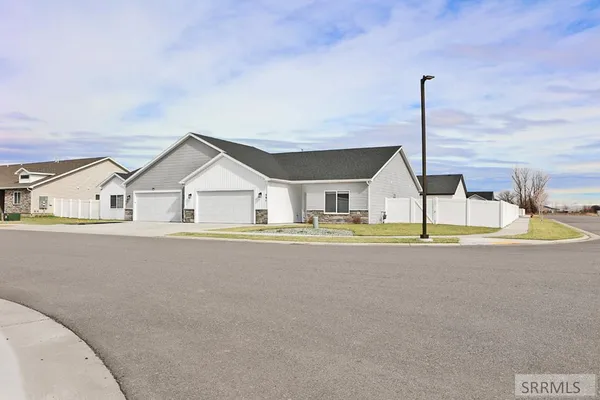 $385,000 | 591 Jeanine Drive, Sugar City, ID 83448
