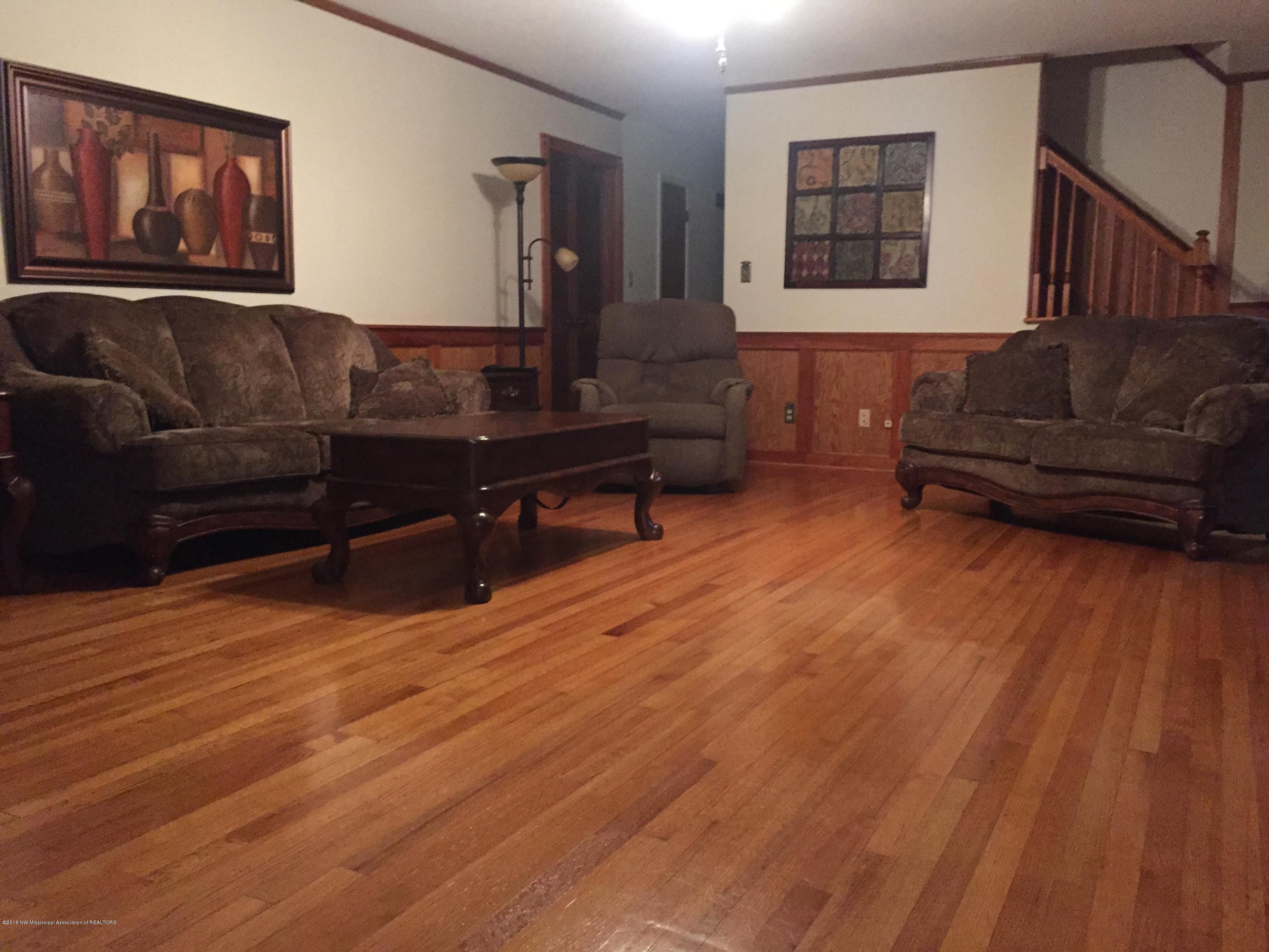 359 Oakdale Road Coldwater, MS 38618 - Photo 11 of 26 2016-07-28 16.29.33
