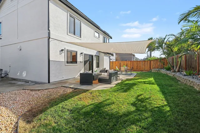 $799,000 | 2013 Hedge Avenue, Brentwood, CA 94513