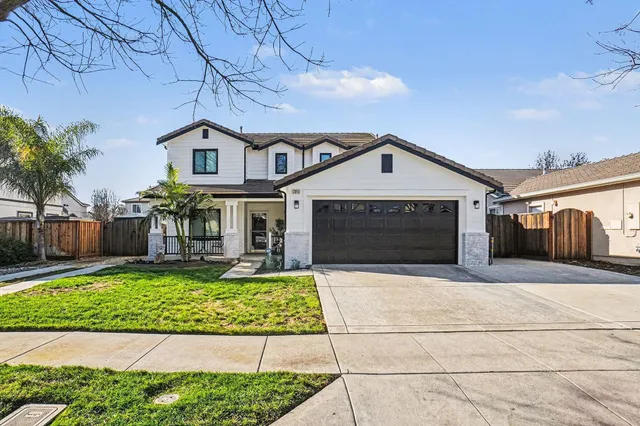 $799,000 | 2013 Hedge Avenue, Brentwood, CA 94513
