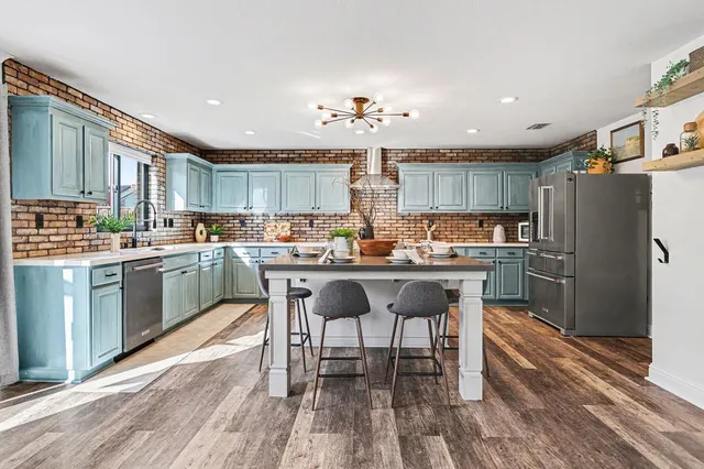 $799,000 | 2013 Hedge Avenue, Brentwood, CA 94513