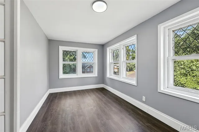 $315,000 | 7443 Augusta Avenue, St. Louis, MO 63121