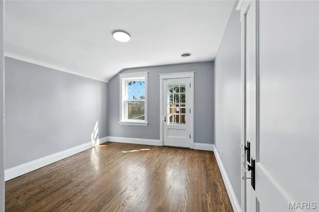 $315,000 | 7443 Augusta Avenue, St. Louis, MO 63121