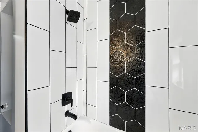 $315,000 | 7443 Augusta Avenue, St. Louis, MO 63121