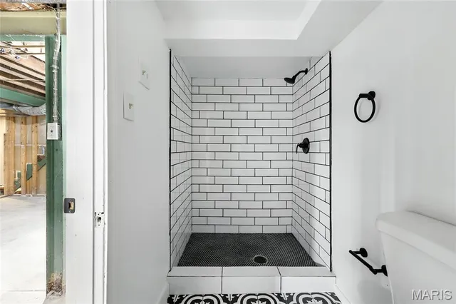 $315,000 | 7443 Augusta Avenue, St. Louis, MO 63121