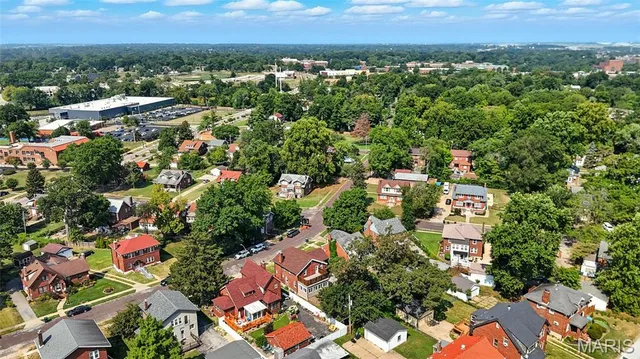 $315,000 | 7443 Augusta Avenue, St. Louis, MO 63121