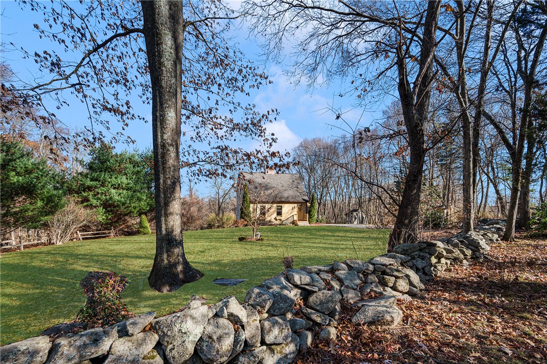 15 Phillips Lane Glocester, RI 02829 - Photo 5 of 45