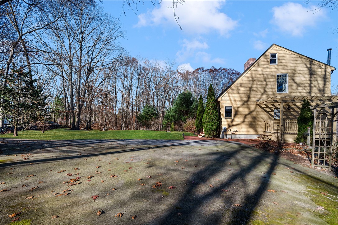 15 Phillips Lane Glocester, RI 02829 - Photo 6 of 45