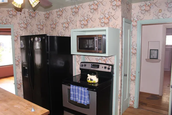 $749,888 | 703 Palm Avenue, Watsonville, CA 95076