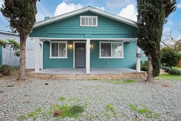 $3,500 | 1738 1/2 North Sierra Bonita Avenue, Pasadena, CA 91104