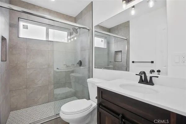 $3,500 | 1738 1/2 North Sierra Bonita Avenue, Pasadena, CA 91104