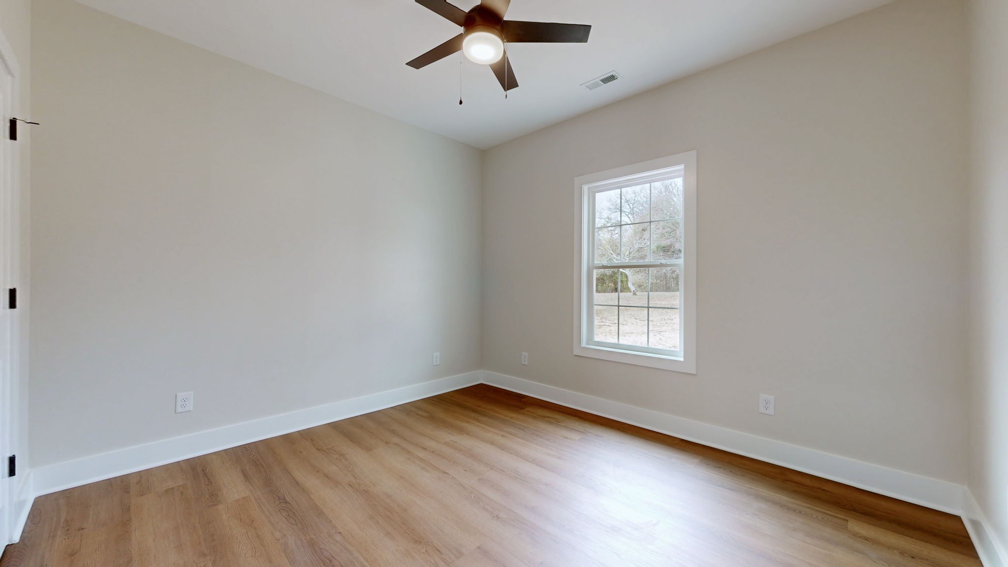 128 Deer Point Road Unionville, TN 37180 - Photo 14 of 42