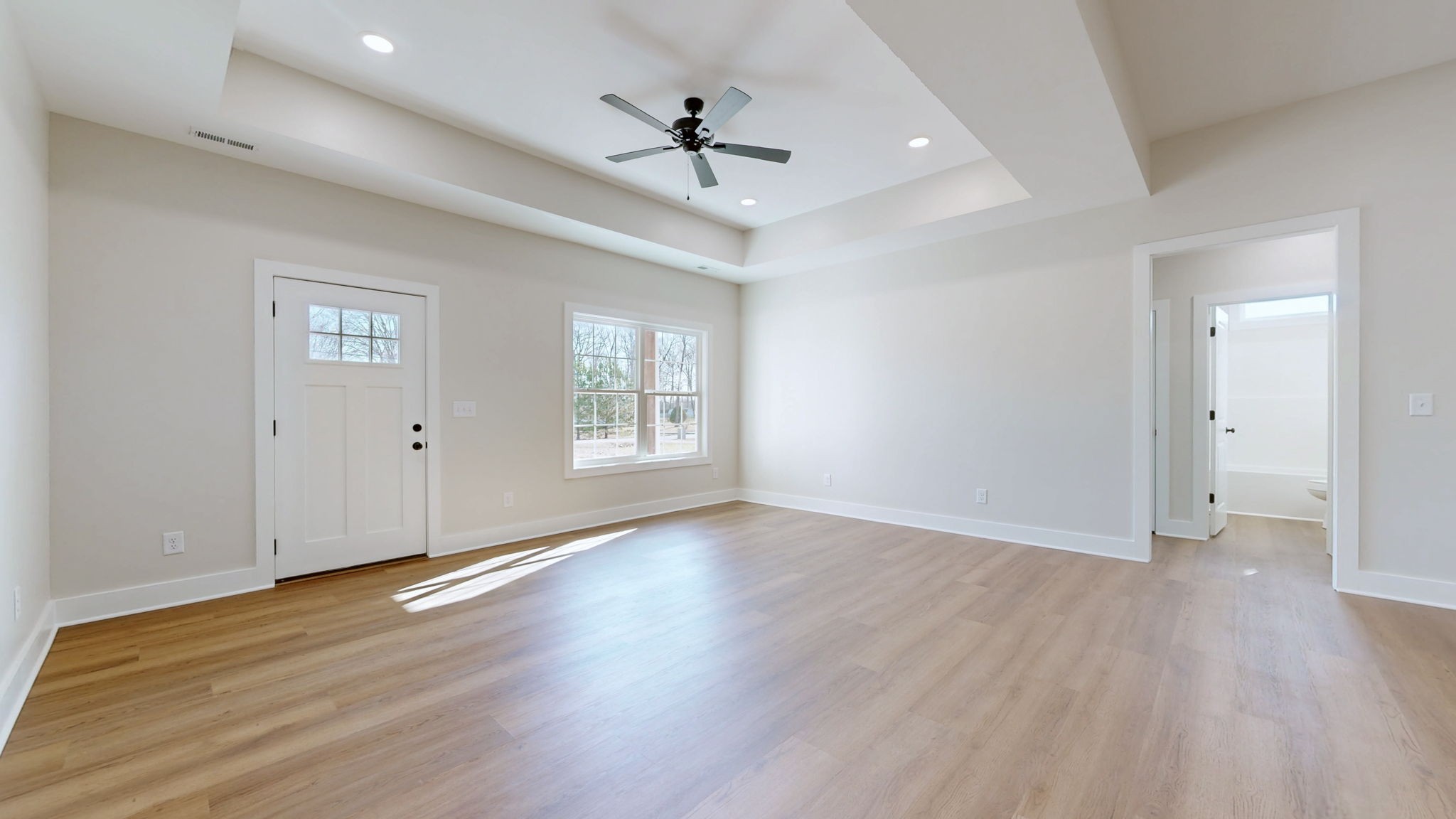 128 Deer Point Road Unionville, TN 37180 - Photo 3 of 42