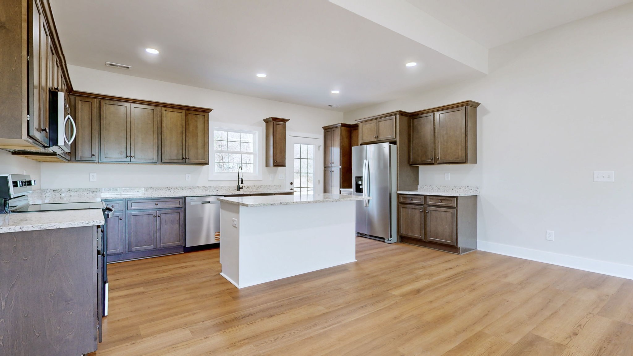 128 Deer Point Road Unionville, TN 37180 - Photo 6 of 42