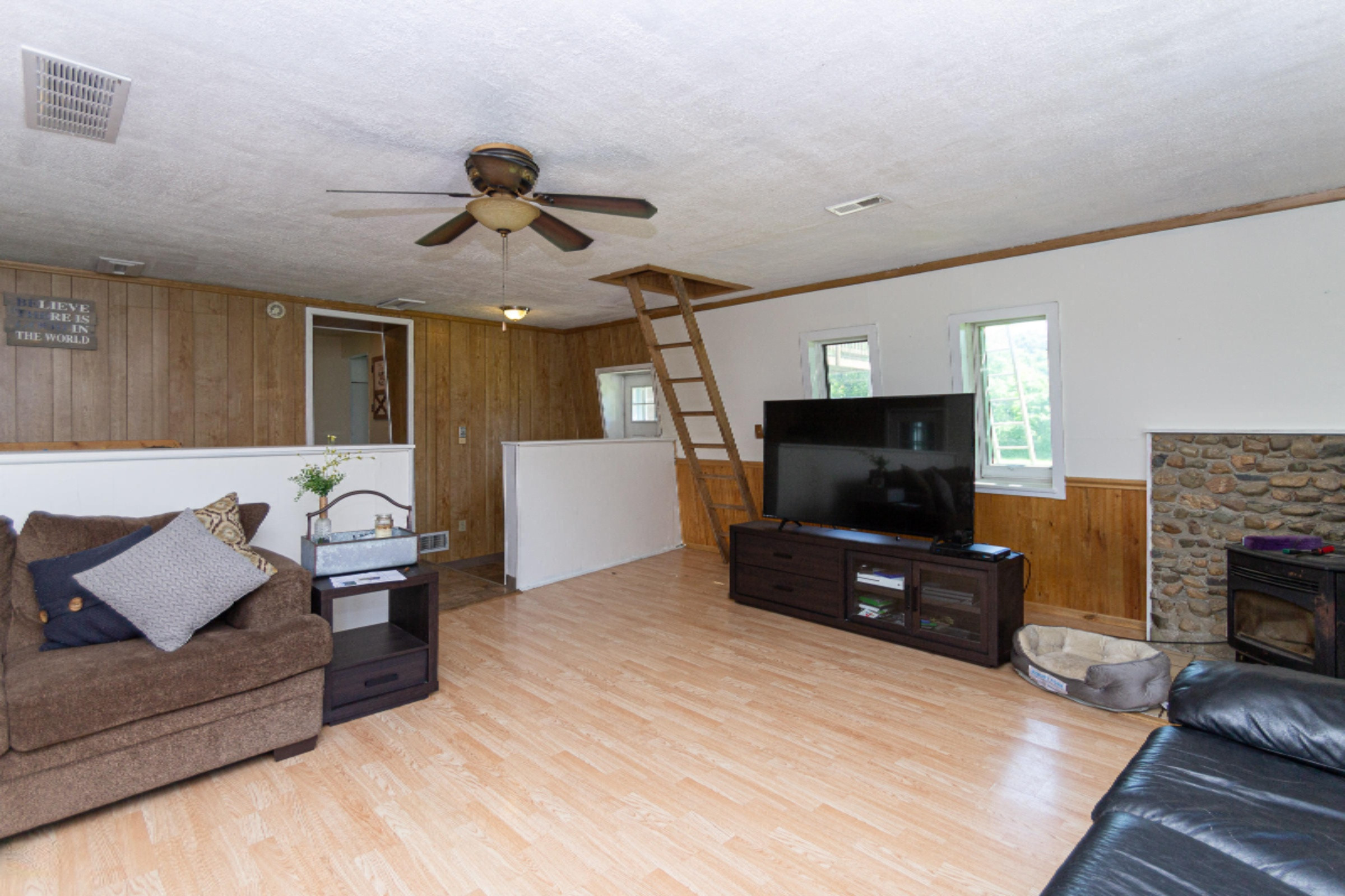64709 Burgener Road Constantine, MI 49042 - Photo 3 of 28 64709 Burgener Rd-103