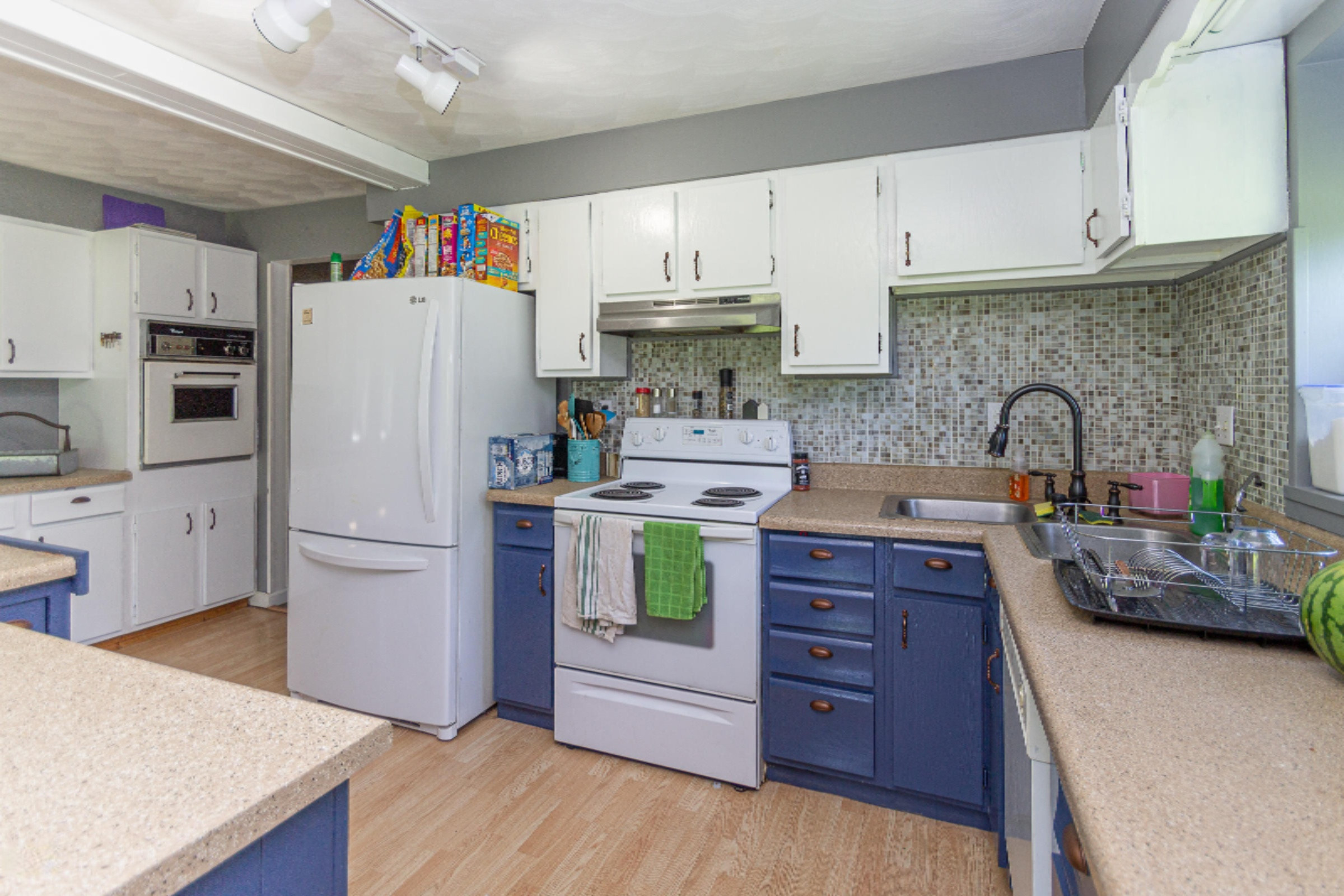 64709 Burgener Road Constantine, MI 49042 - Photo 6 of 28 64709 Burgener Rd-106