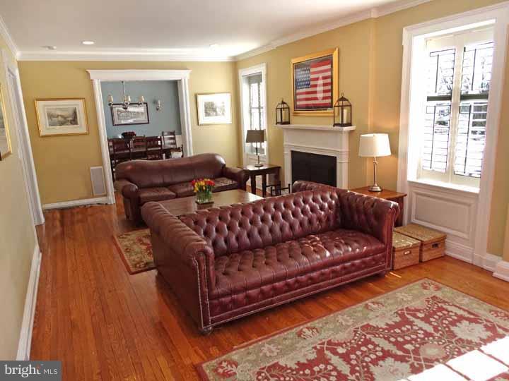 423 Old Eagle School Road Wayne, PA 19087 - Photo 5 of 24 Great Room