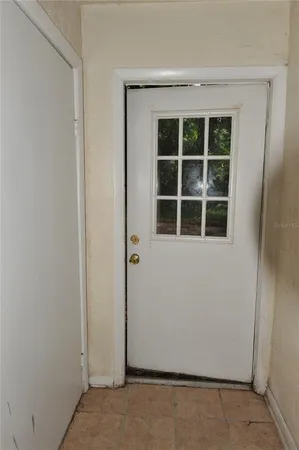 $1,000 | 410 Northwest 19th Lane, Unit B, Gainesville, FL 32609