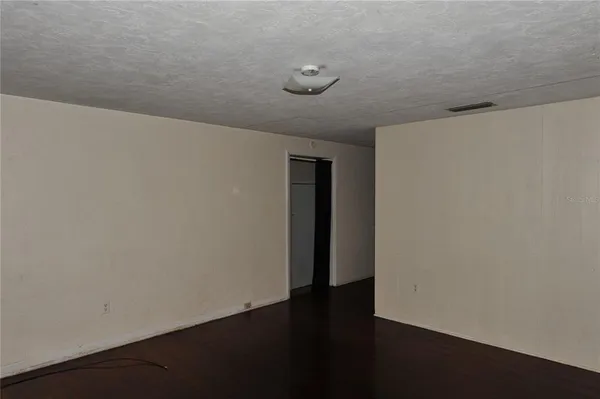 $1,000 | 410 Northwest 19th Lane, Unit B, Gainesville, FL 32609