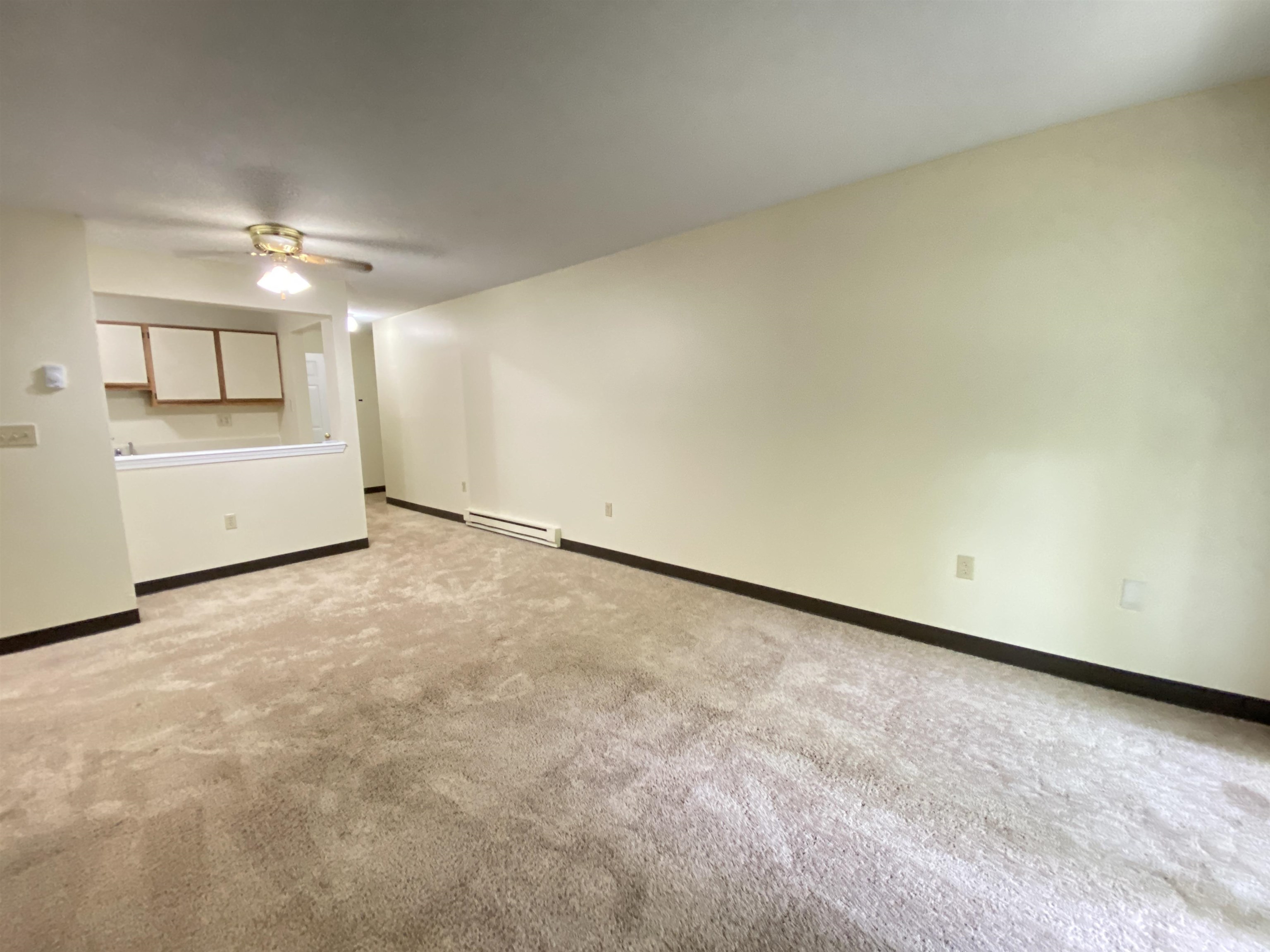 145 Eastern Avenue, Unit 102 Manchester, NH 03104 - Photo 19 of 60