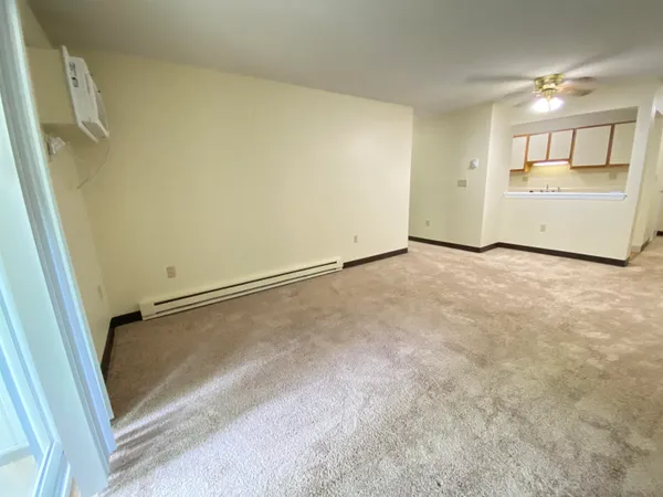 $1,842 | 145 Eastern Avenue, Unit 102, Manchester, NH 03104