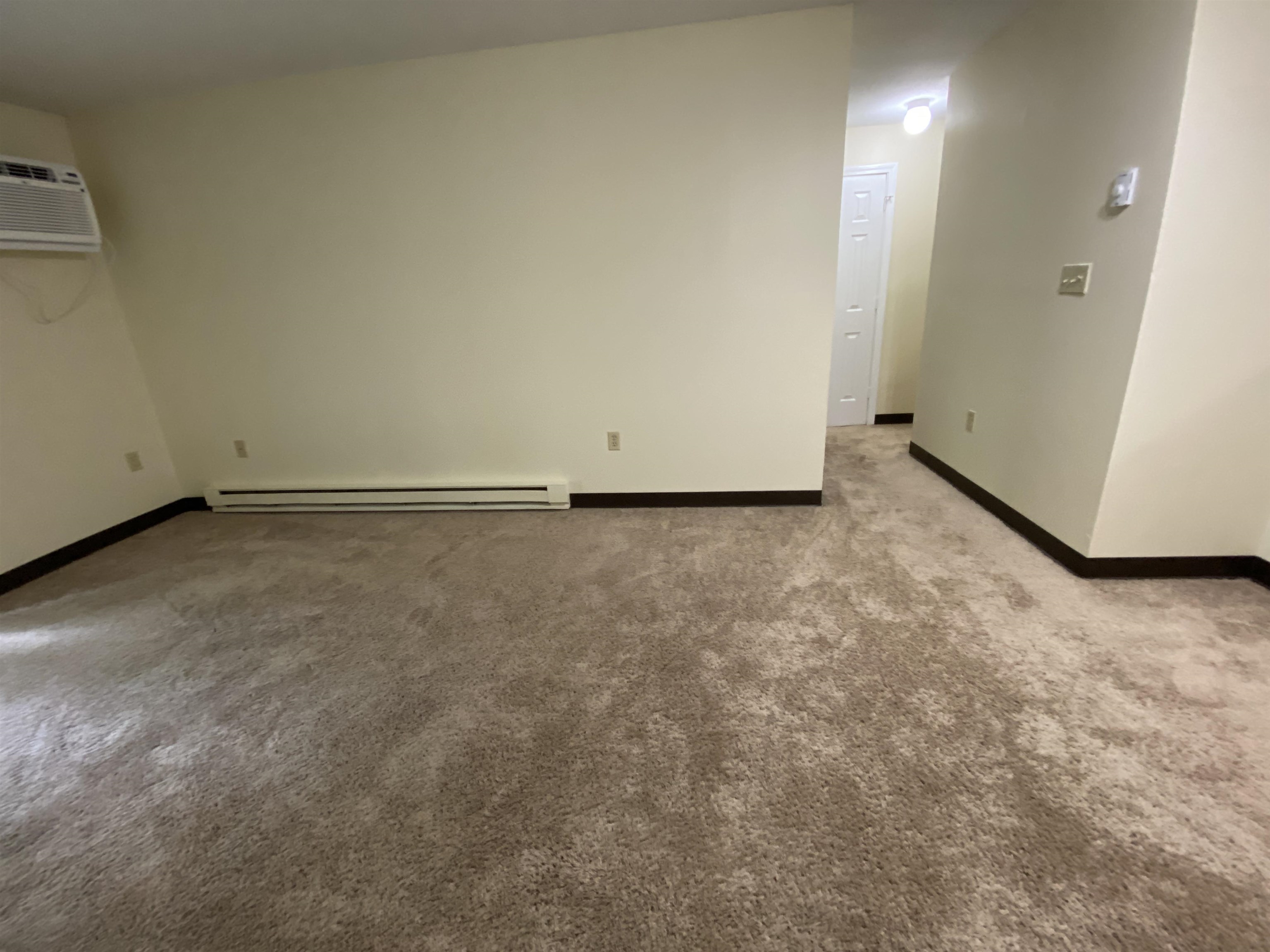 145 Eastern Avenue, Unit 102 Manchester, NH 03104 - Photo 24 of 60