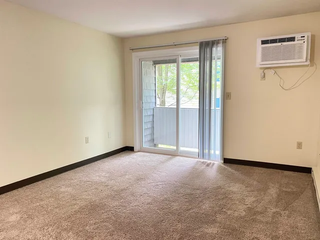 $1,842 | 145 Eastern Avenue, Unit 102, Manchester, NH 03104