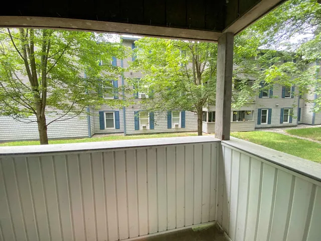 $1,842 | 145 Eastern Avenue, Unit 102, Manchester, NH 03104