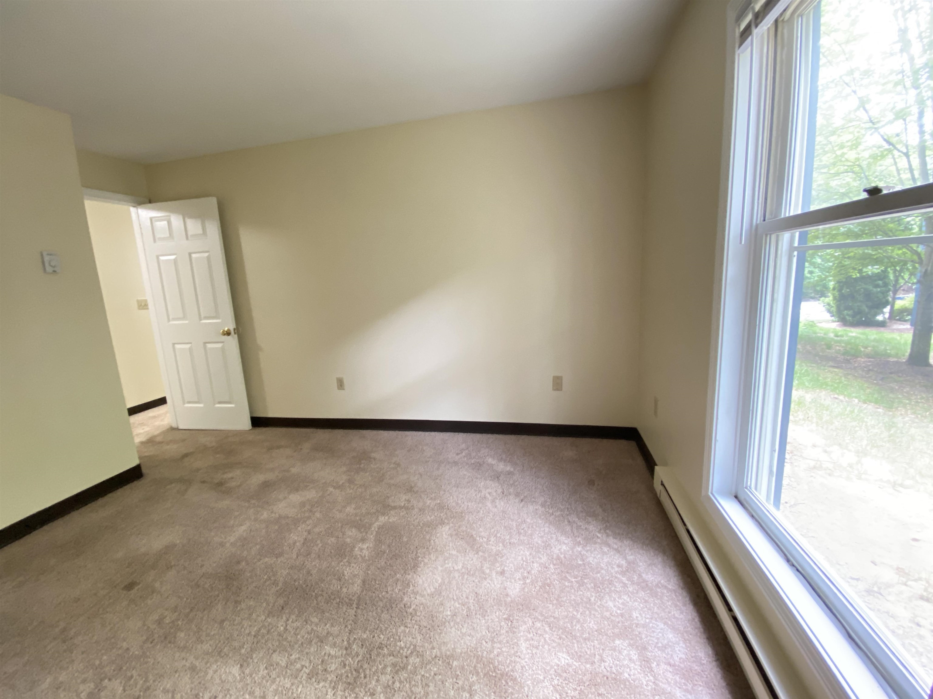 145 Eastern Avenue, Unit 102 Manchester, NH 03104 - Photo 31 of 60