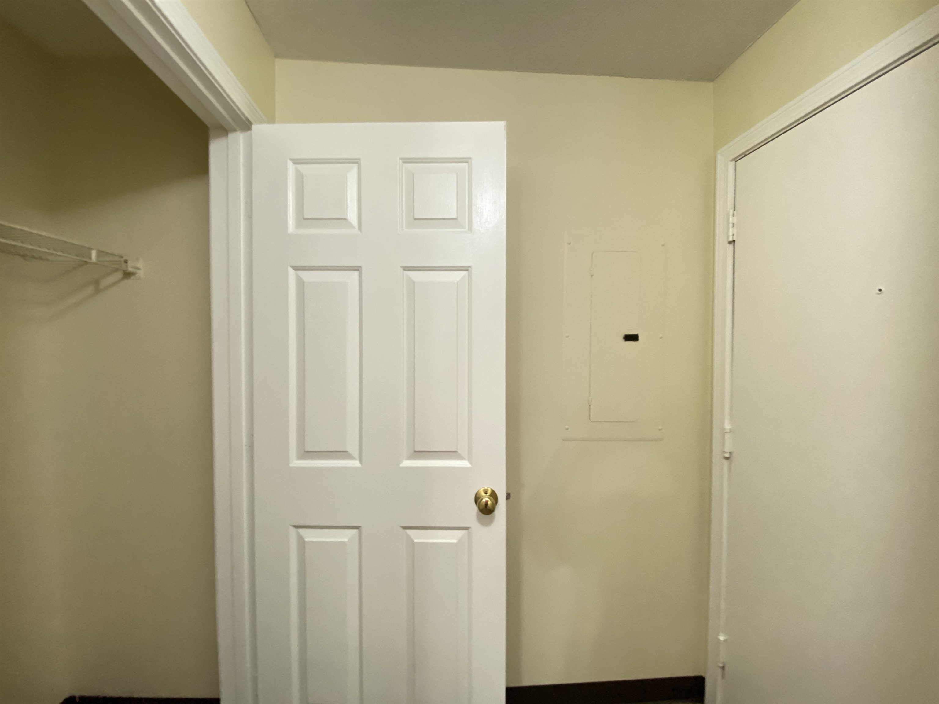 145 Eastern Avenue, Unit 102 Manchester, NH 03104 - Photo 32 of 60