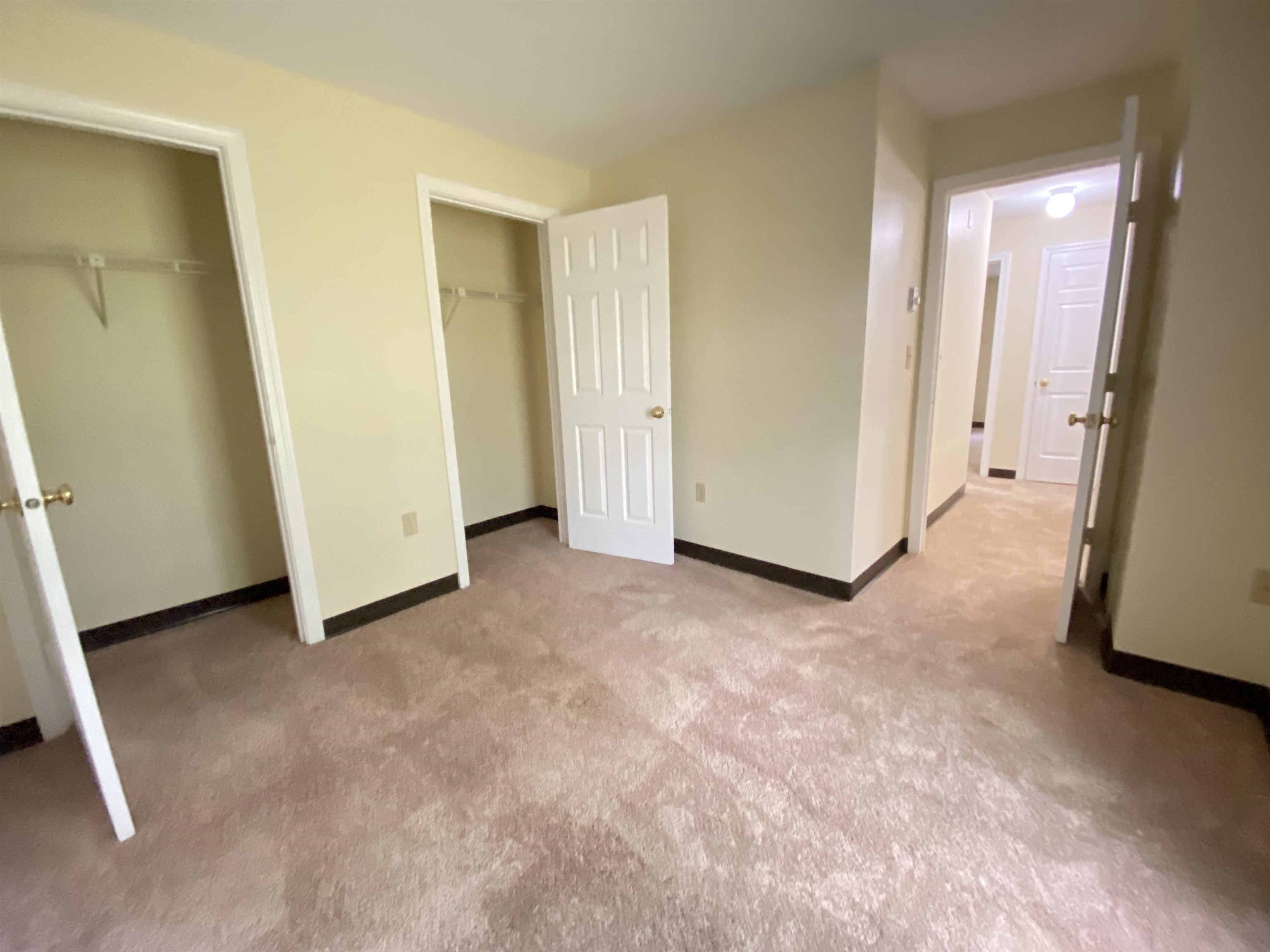 145 Eastern Avenue, Unit 102 Manchester, NH 03104 - Photo 36 of 60