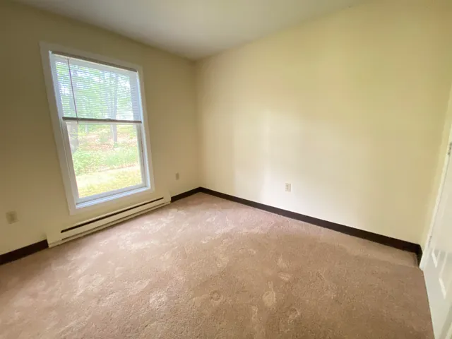 $1,842 | 145 Eastern Avenue, Unit 102, Manchester, NH 03104