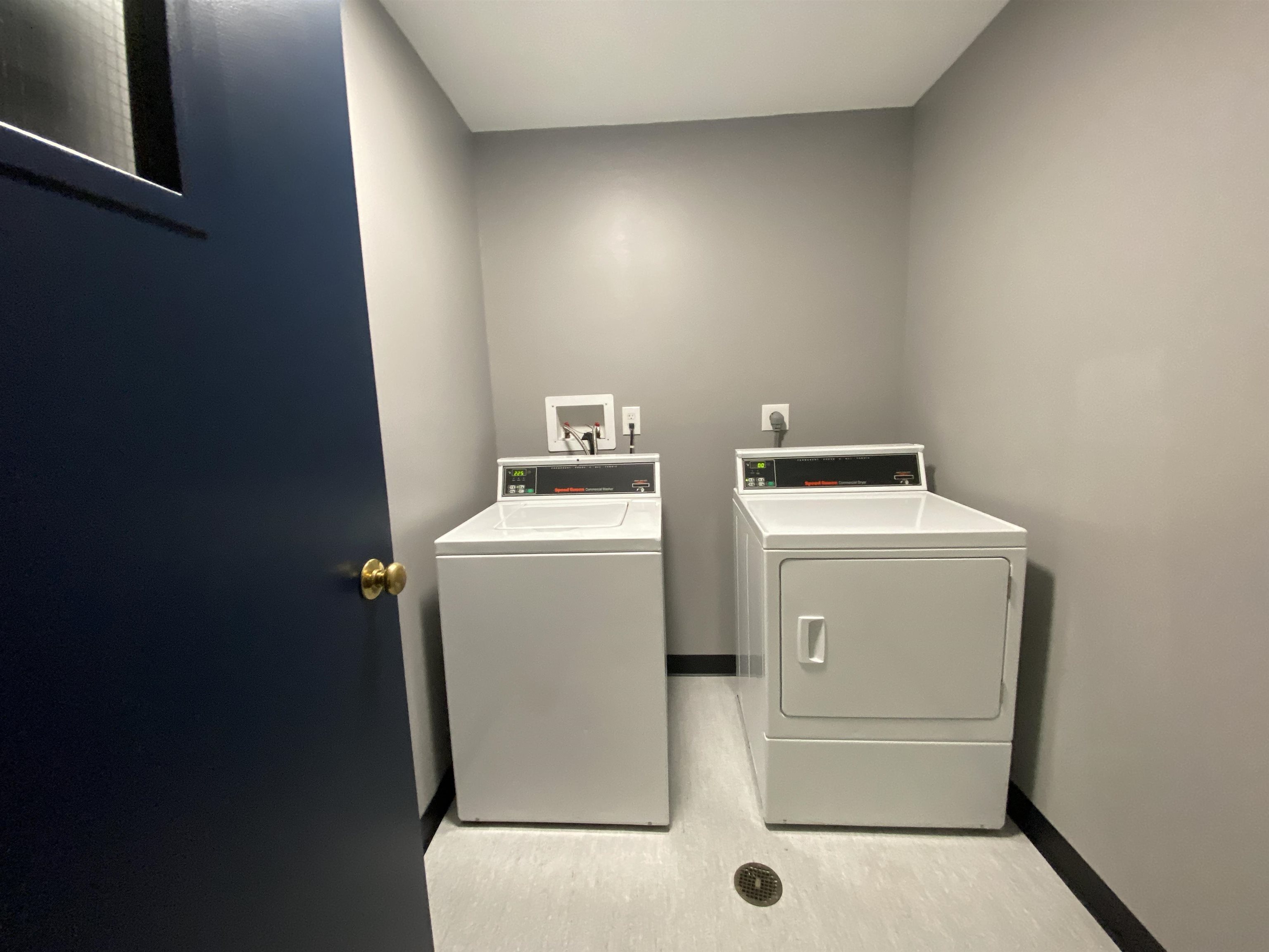 145 Eastern Avenue, Unit 102 Manchester, NH 03104 - Photo 50 of 60