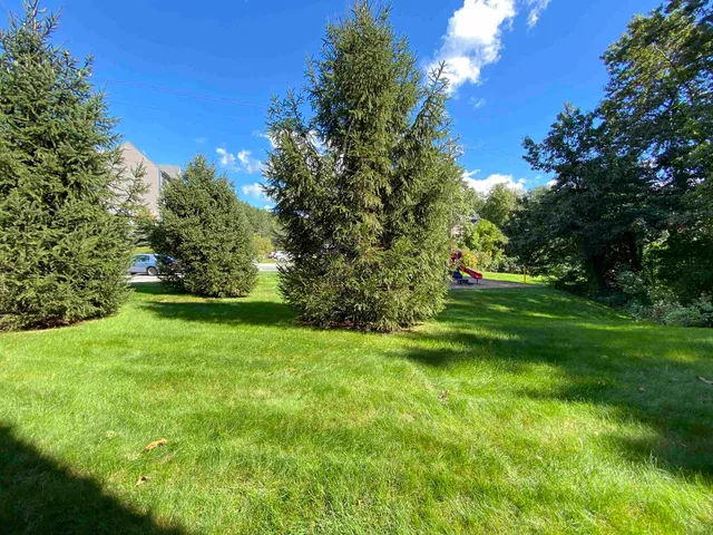 $1,842 | 145 Eastern Avenue, Unit 102, Manchester, NH 03104