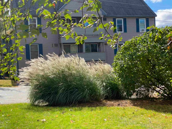 $1,842 | 145 Eastern Avenue, Unit 102, Manchester, NH 03104