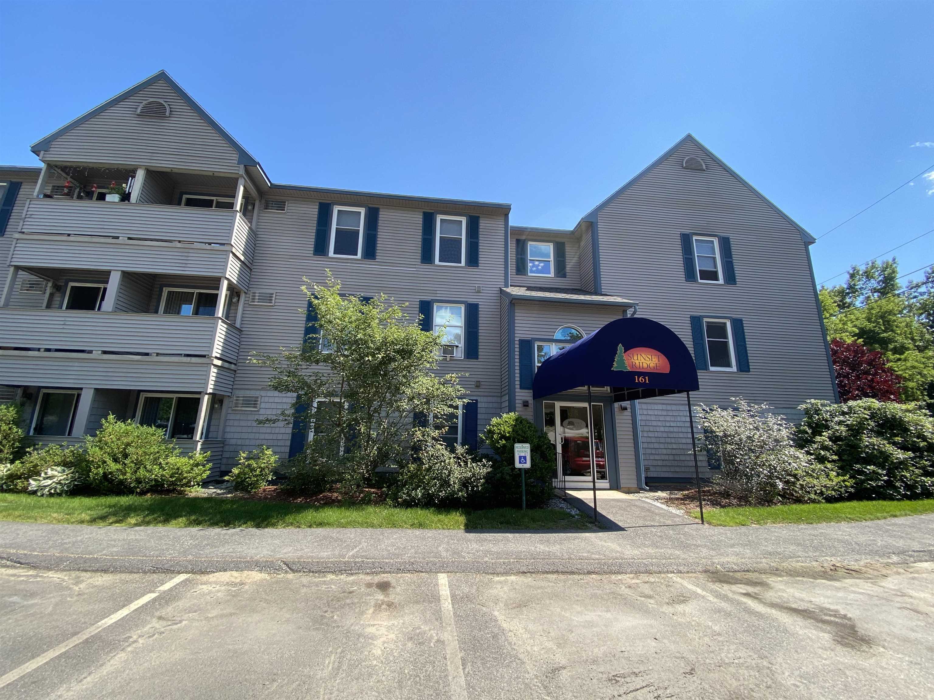 145 Eastern Avenue, Unit 102 Manchester, NH 03104 - Photo 8 of 60