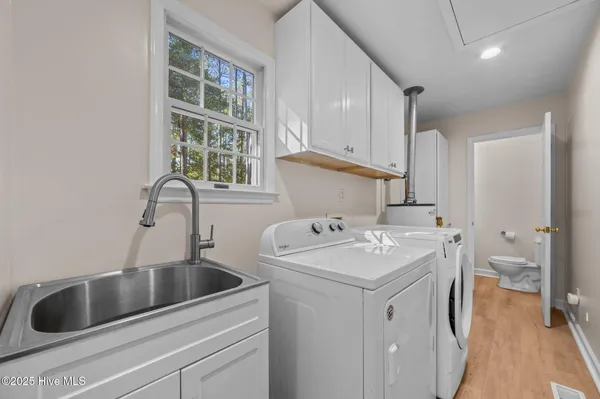 $411,000 | 600 Pamlico River Drive, Washington, NC 27889