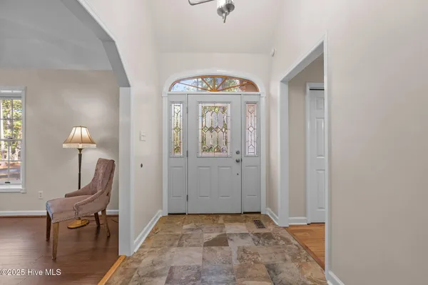 $411,000 | 600 Pamlico River Drive, Washington, NC 27889
