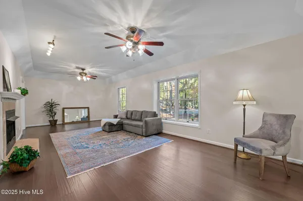 $411,000 | 600 Pamlico River Drive, Washington, NC 27889
