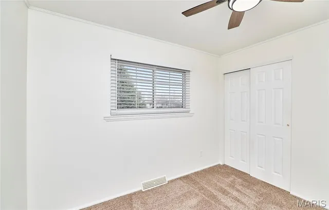 $227,500 | 1910 Flamingo Drive, Florissant, MO 63031