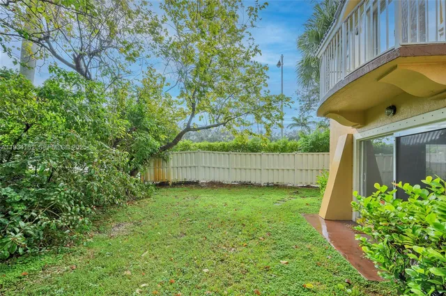 $3,075 | 3197 Southwest 128th Way, Unit 135, Miramar, FL 33027