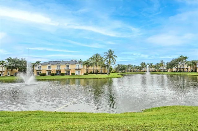 $3,075 | 3197 Southwest 128th Way, Unit 135, Miramar, FL 33027