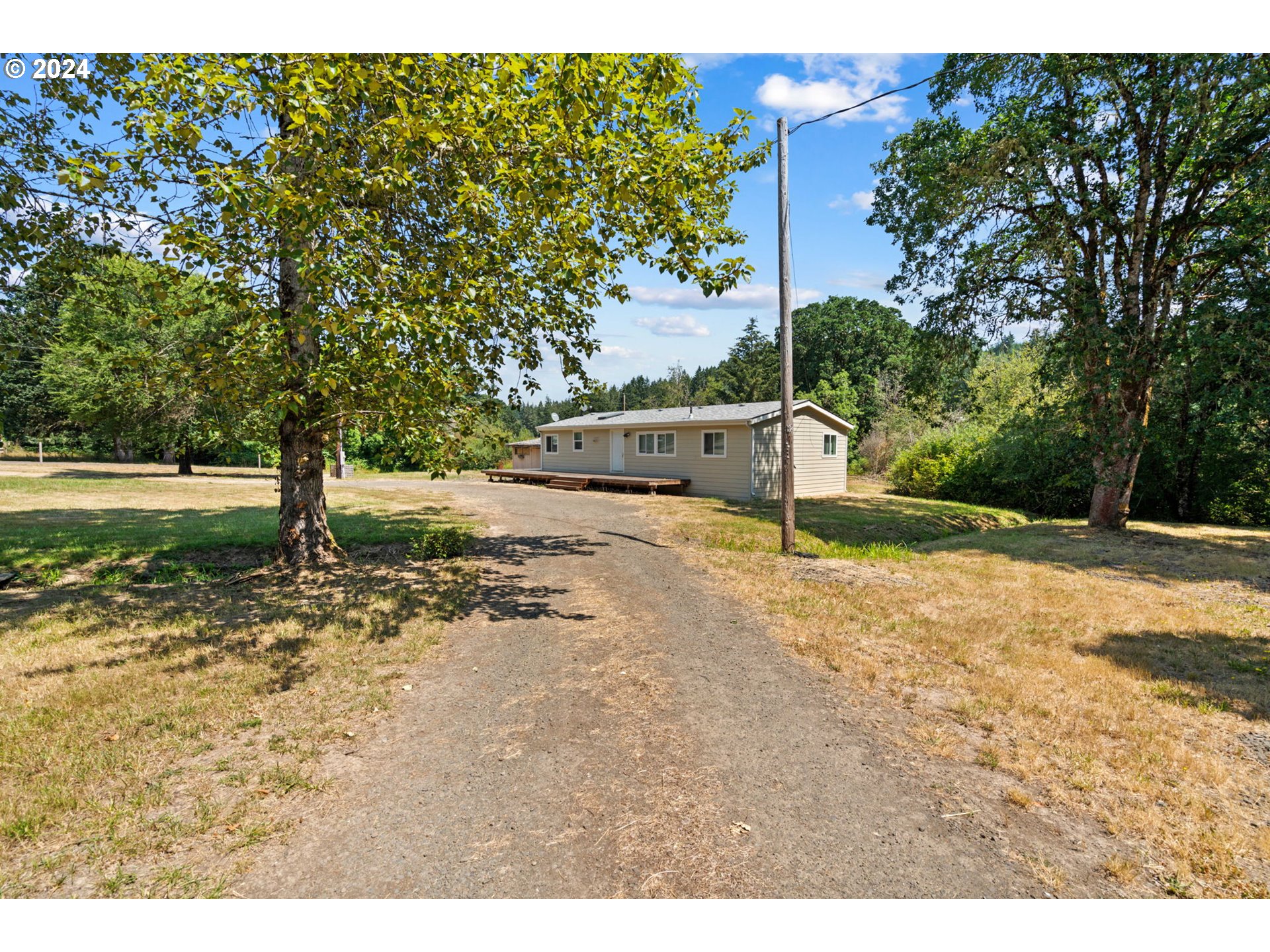 92519 Goldson Road Cheshire, OR 97419 - Photo 1 of 40 Gallery Image 1