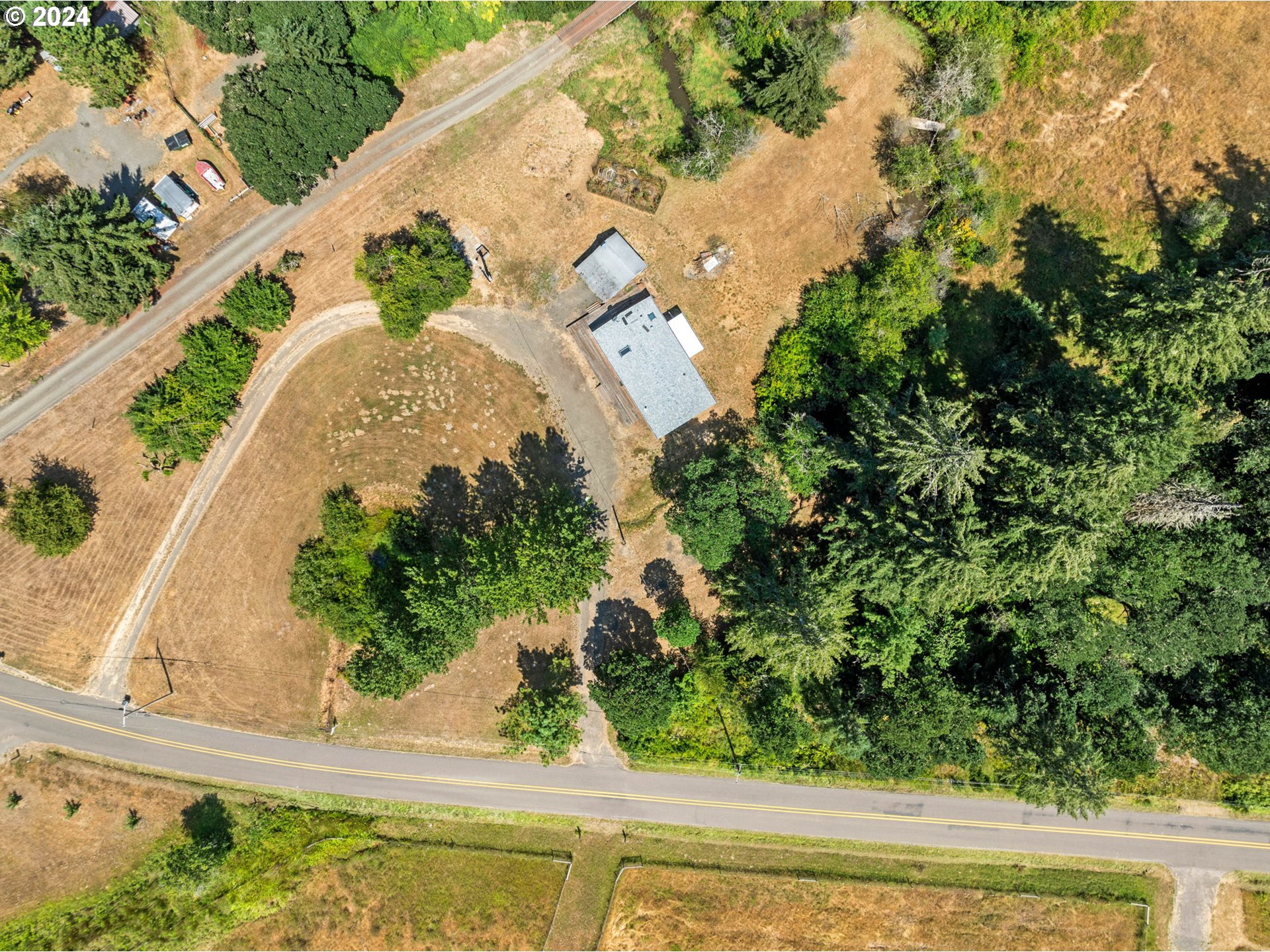 92519 Goldson Road Cheshire, OR 97419 - Photo 35 of 40 Gallery Image 35