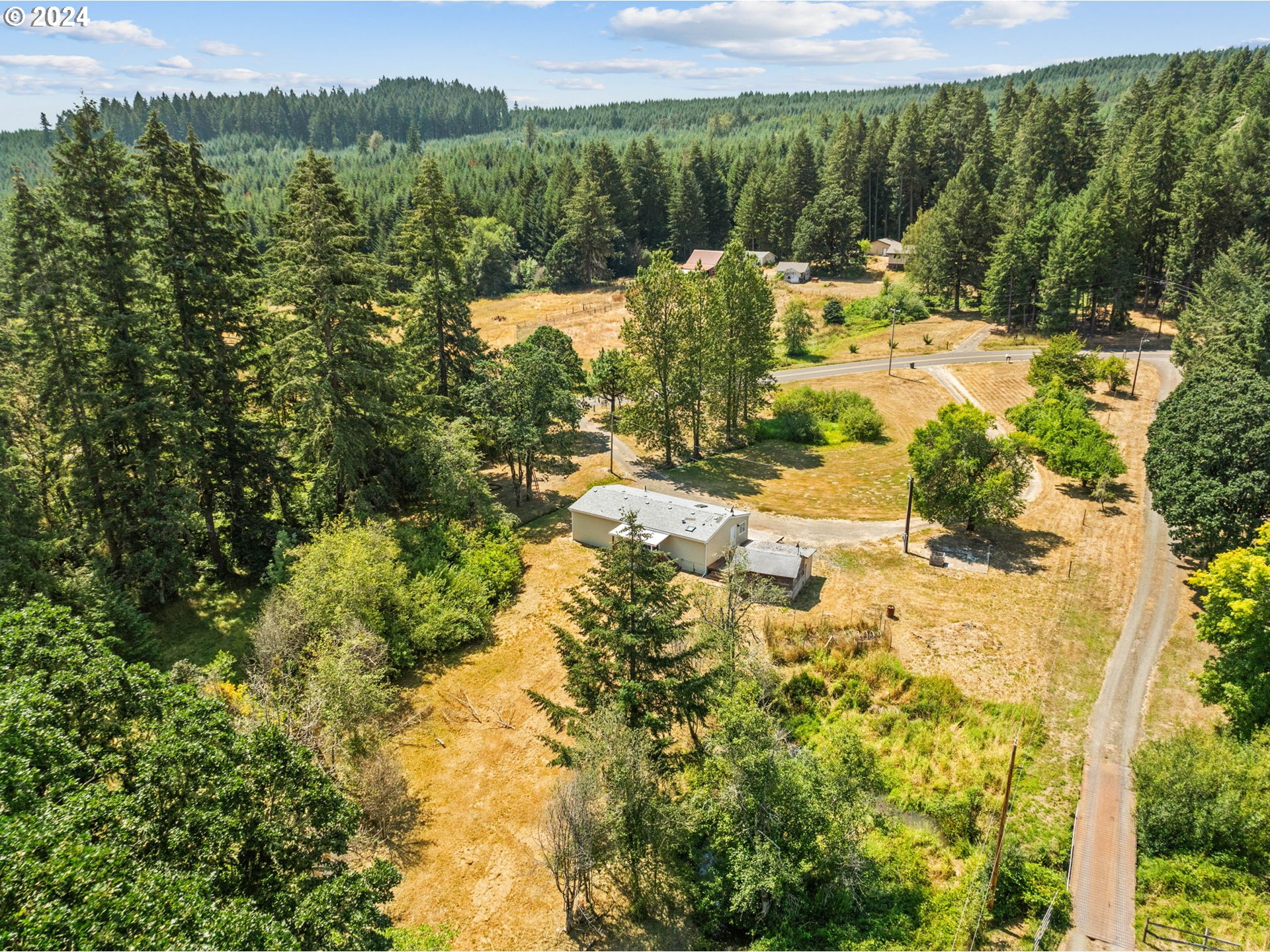 92519 Goldson Road Cheshire, OR 97419 - Photo 37 of 40 Gallery Image 37
