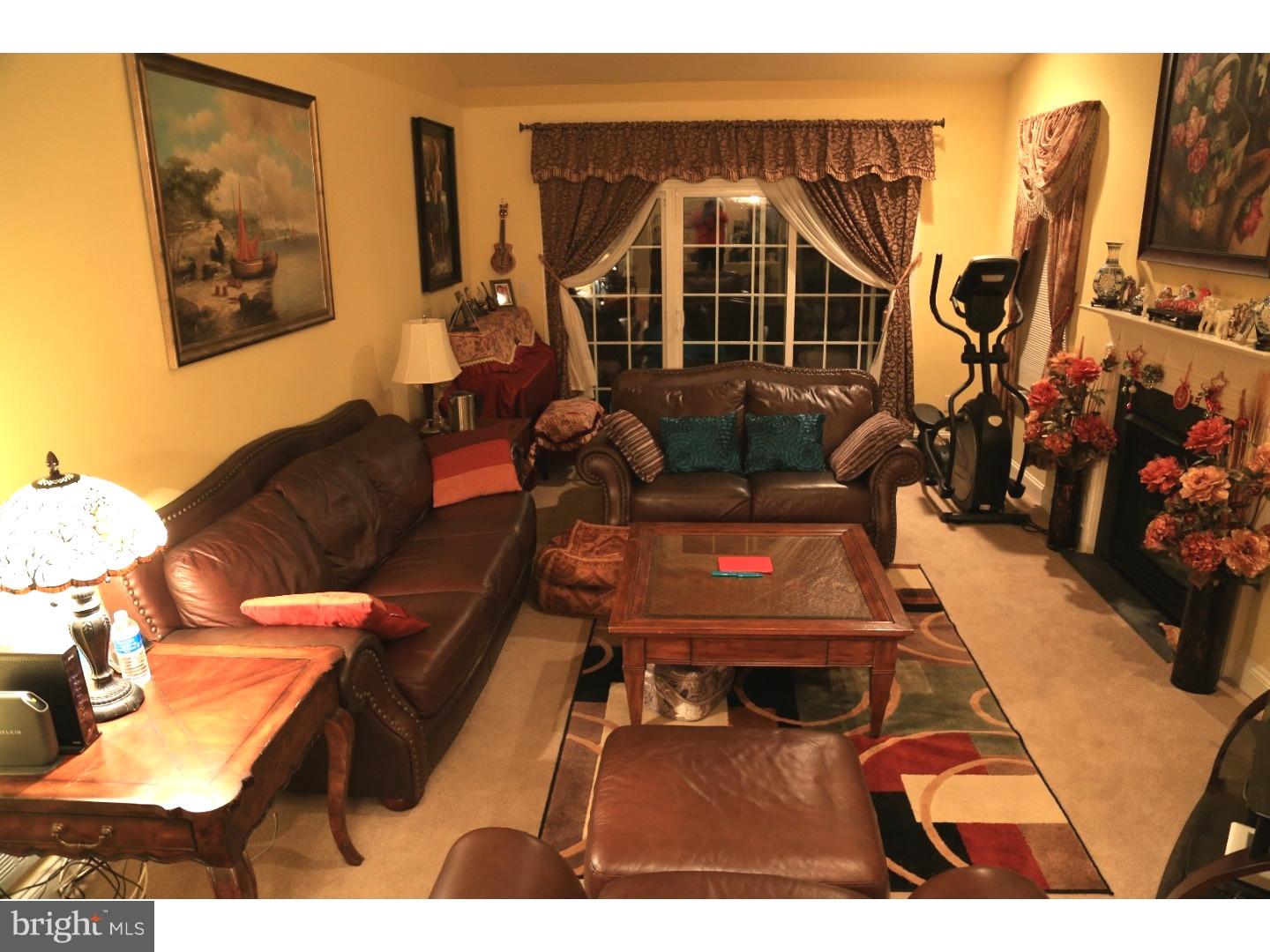 59 Windsor Pond Road Princeton Junction, NJ 08550 - Photo 3 of 22 Living Room